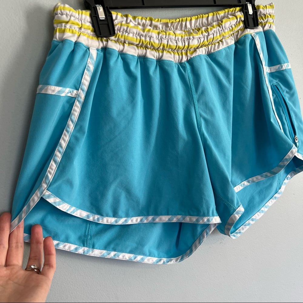 Lululemon Tracker Short 4" Blue/Yellow/White Shorts - Picture 3 of 8